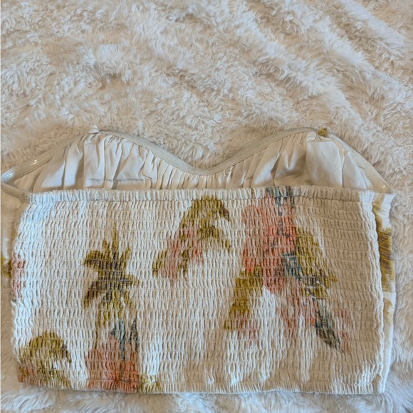 Beach Top! - Picture 5 of 5